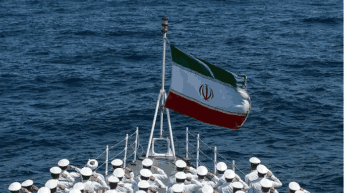 ఇరాన్–అమెరికా ఉద్రిక్తతలు పెరుగుతున్నాయి: అమెరికా నౌకాదళ దాడిపై ఇరాన్ హెచ్చరిక